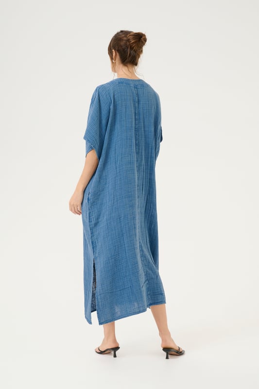 Oversize fit,Lengte net boven de enkel,Korte mouwen  Fijne was 30°, niet bleken, niet in de droger drogen, koud strijken max. 110° C, Niet droog reinigen  100% Katoen