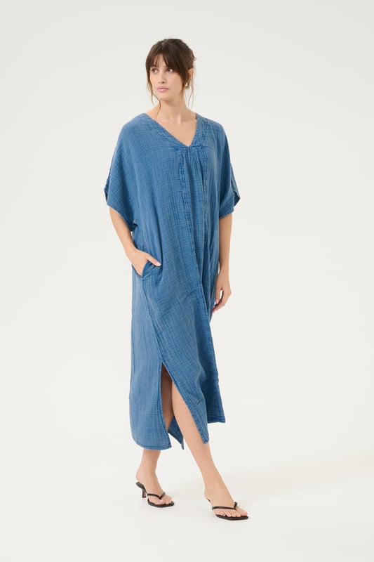 Oversize fit,Lengte net boven de enkel,Korte mouwen  Fijne was 30°, niet bleken, niet in de droger drogen, koud strijken max. 110° C, Niet droog reinigen  100% Katoen