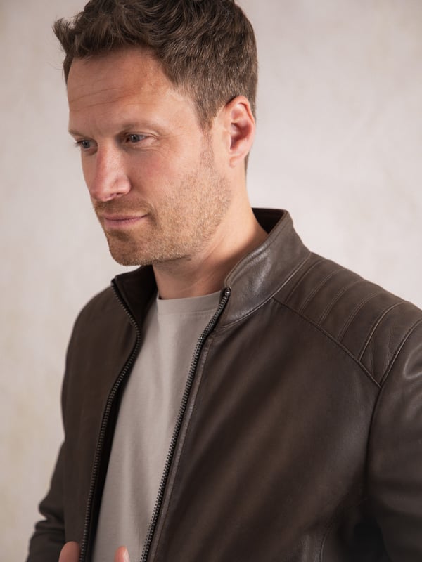 Expertly crafted from soft touch nubuck leather, the Crook jacket will be a wardrobe staple for years to come. With shoulder stitch detailing and a centre zip fastening, this classic style layers perfectly over all of your everyday looks. We've added plenty of functional exterior and interior pockets, meaning the Crook jacket effortlessly combines style and practicality.