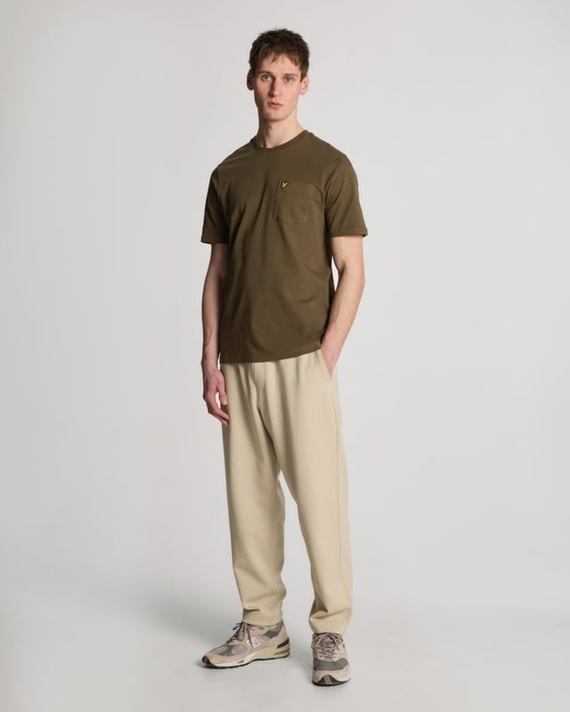 The Lyle & Scott Pocket T-shirt is our classic 100% BCI cotton tee with an added breast pocket. It's simplicity itself.
- 100% BCI cotton- 190 gsm single jersey fabric- Set-in sleeves- Stitched sleeves and hem- Superior cut