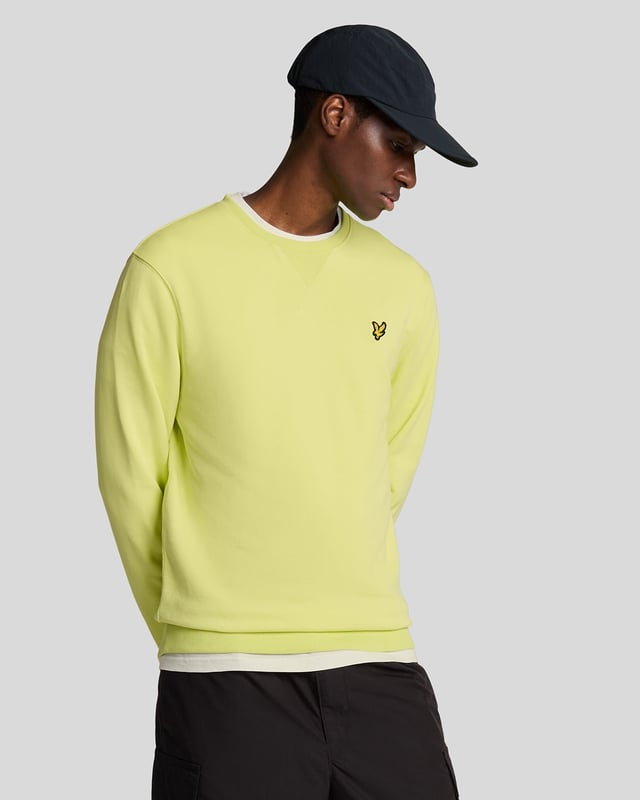 Wir haben Jahre damit verbracht, unsere Baumwolljersey-Basics zu perfektionieren, und unsere Designkompetenz zeigt sich. Dieses Rundhals-Sweatshirt ist aus kuscheligem Baumwolljersey gefertigt und verfügt über ein retro-inspiriertes Dreiecksstich-Detail am Ausschnitt. - Rundhalsausschnitt - Lange Ärmel - Zusammensetzung: 100 % Baumwolle