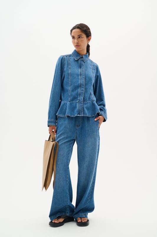 Relaxed fit,Elastische taille,Lange lengte,Straight  Wassen op 30°, niet bleken, niet in de droger drogen, Druipnat ophangen in de schaduw, warm strijken max. 150° C, Droogreiniging  64% Katoen,36% Lyocell
