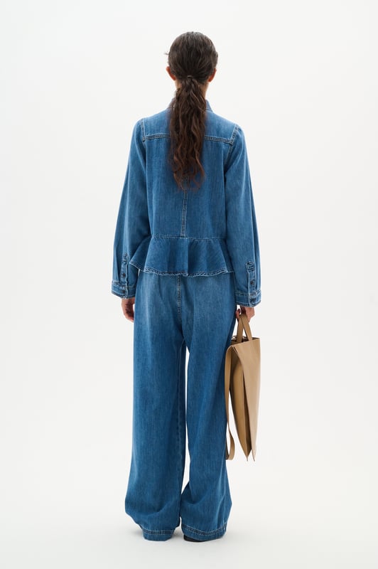 Relaxed fit,Elastische taille,Lange lengte,Straight  Wassen op 30°, niet bleken, niet in de droger drogen, Druipnat ophangen in de schaduw, warm strijken max. 150° C, Droogreiniging  64% Katoen,36% Lyocell