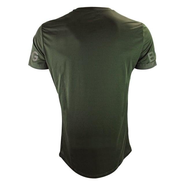 Borg Light T-shirt - Sustainable Performance Wear: Elevate your active wardrobe with the Björn Borg Borg Light T-shirt, designed for those who demand both style and sustainability. Crafted from 100% recycled polyester, this performance tee offers a regular fit and features a longer length, making it ideal for high-intensity workouts, especially those involving overhead movements. The T-shirt is quick-drying and includes iconic Borg branding on the sleeves, combining function and fashion effortlessly. Perfect for year-round use, this versatile T-shirt is available in a range of seasonal colors. Extra Product Details:. 100% Recycled Polyester Regular Fit with Longer length Quick-Drying Fabric Borg Print on Arms Round Neckline Machine Washable Ideal for All Seasons. This T-shirt is an essential addition to any fitness enthusiast's wardrobe, delivering performance while contributing to a more sustainable planet.