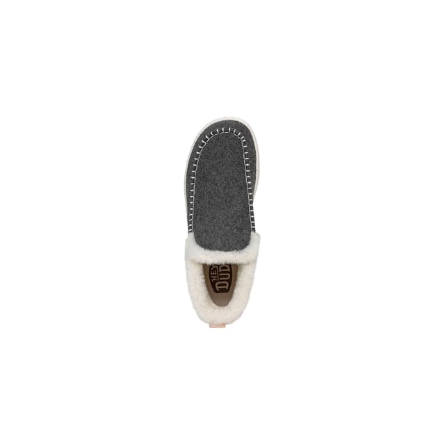 Faux shearling just hits different. Like, omg-these-are-cozier-than-my-slippers different. But hey, that's how the Denny Wool Faux Shearling bootie rolls. Heavy on style with plush wool and suede uppers.