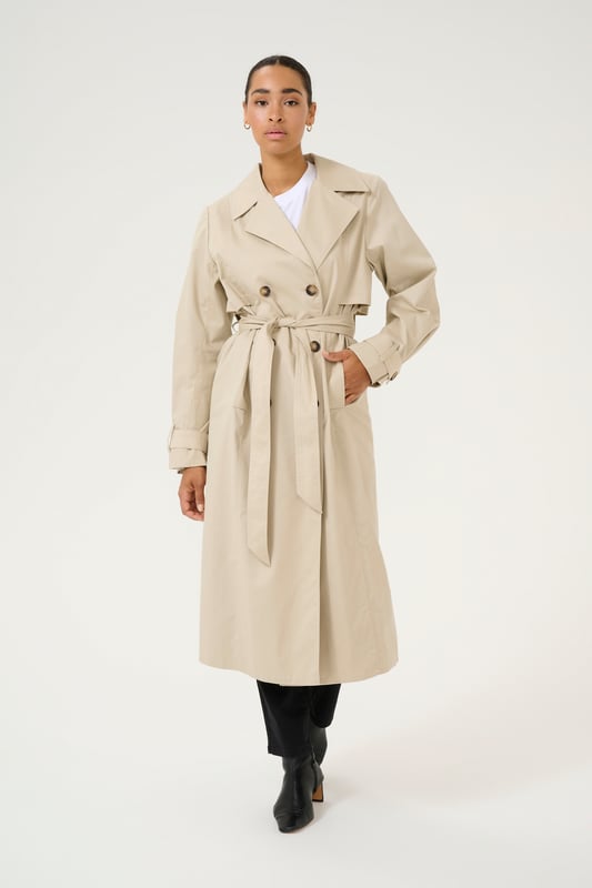 Loose fit,Midi-Länge,Lange Ärmel  30° waschbar, Nicht bleichen, Nicht im Trockner trocknen, Tropnass aufhängen im Schatten, Kalt bügeln max. 110° C, Trockenreinigung  65% Polyester,35% Baumwolle