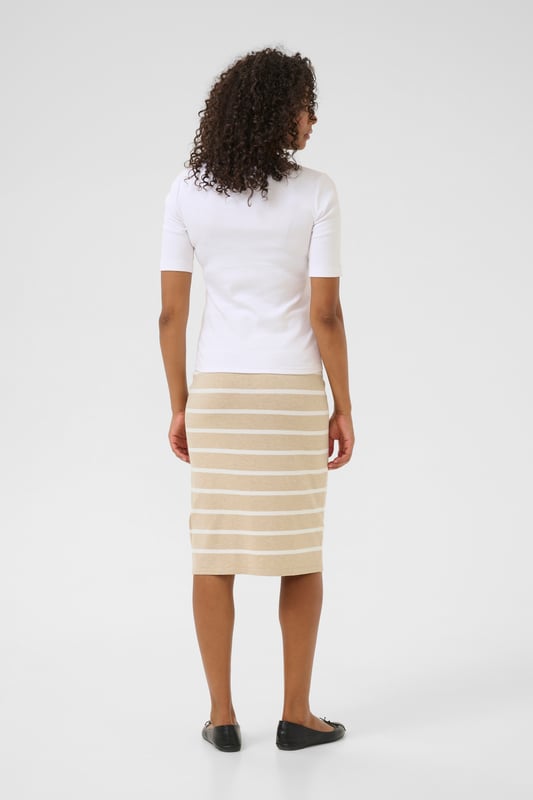 Model: , Pasform: Regular fit, Talje: High waist, Længde: Below knee length  30 degrees gentle wash, do not bleach, do not tumble dry, Flat drying in the shade, cold iron max. 110° C, Dry clean only  80% Viscose,20% Nylon