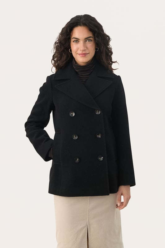 Classic fit,Lange Ärmel  Professionelle Reinigung, Nicht bleichen, Nicht im Trockner trocknen, Kalt bügeln max. 110° C, Trockenreinigung  40% Wolle (Recycelt),30% Polyester (Recycelt),25% Polyester,5% Sonstige fasern