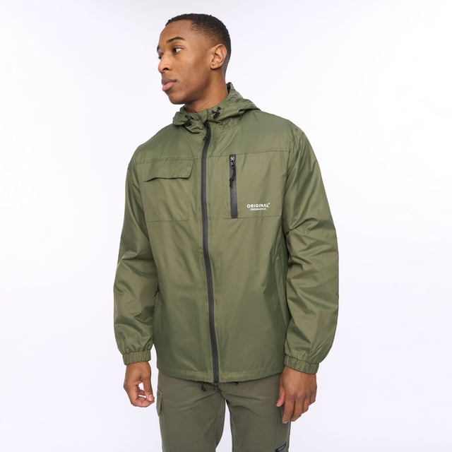Mens Crosshatch Utilate Jacket in thyme.- Lightweight and durable windbreaker jacket- Bungee cord-adjustable hood- Full zip fastening- Chest patch pocket and zipped pockets- Elasticated cuffs- Bungee cord-adjustable hem.- Breathable mesh lining- Shell: 100% Nylon.  Lining: 100% Polyester- Ref: CH2K124380AAGR