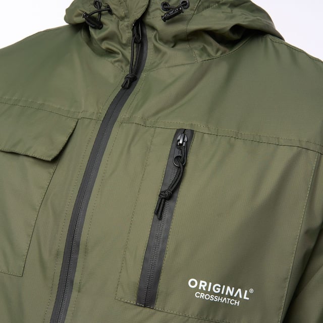 Mens Crosshatch Utilate Jacket in thyme.- Lightweight and durable windbreaker jacket- Bungee cord-adjustable hood- Full zip fastening- Chest patch pocket and zipped pockets- Elasticated cuffs- Bungee cord-adjustable hem.- Breathable mesh lining- Shell: 100% Nylon.  Lining: 100% Polyester- Ref: CH2K124380AAGR