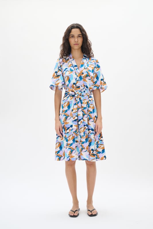 Feminine Form,Knielänge,Ellenbogenlänge  Schonwäsche 30°, Nicht bleichen, Nicht im Trockner trocknen, Tropnass aufhängen, Kalt bügeln max. 110° C, Nicht trockenreinigen  97% Polyester (Recycelt),3% Elasthan