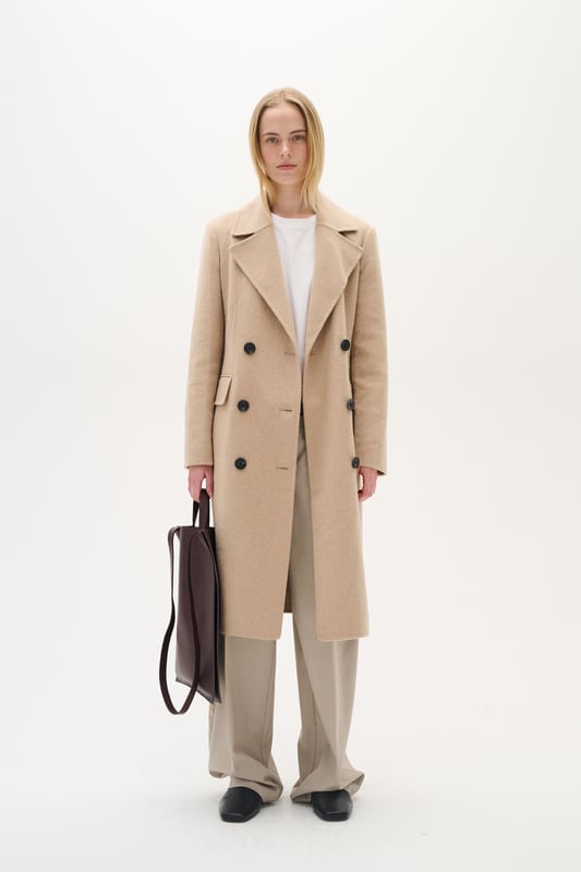 Feminine Form,Unterhalb des Knies,Lange Ärmel  Professionelle Reinigung, Nicht bleichen, Nicht im Trockner trocknen, Tropnass aufhängen, Kalt bügeln max. 110° C, Trockenreinigung  50% Wolle,48% Polyester,1% Polyacryl,1% Polyamid