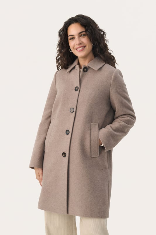 Classic fit,Boven de knie,Lange mouwen  Chemisch laten reinigen, niet bleken, niet in de droger drogen, koud strijken max. 110° C, Droogreiniging  40% Wol (Gerecycled),30% Polyester (Gerecycled),25% Polyester,5% Andere Vezels