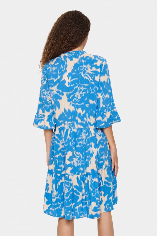 Casual fit,Knie  Fijne was 30°, niet bleken, niet in de droger drogen, Druipnat ophangen in de schaduw, koud strijken max. 110° C, Droogreiniging  100% Viscose (LENZING™ ECOVERO™)