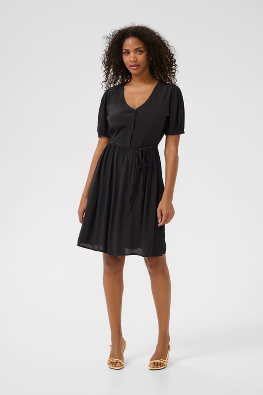 Regular fit,Taille lengte,Korte mouwen  Fijne was 30°, niet bleken, niet in de droger drogen, Druipnat ophangen in de schaduw, koud strijken max. 110° C, Droogreiniging  100% Viscose