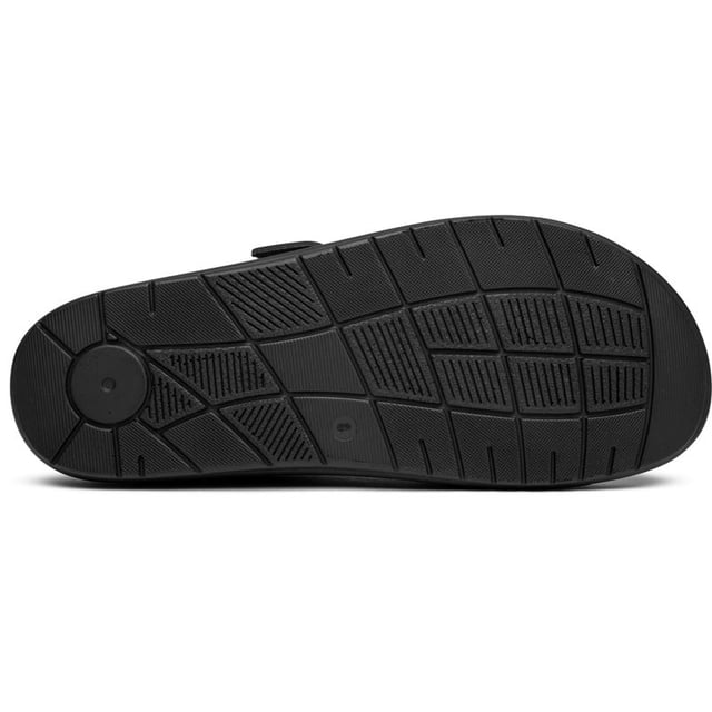 Estas chanclas de piel negra de LOTUS combinan un estilo sencillo con una comodidad práctica. Su diseño de doble tira ofrece un ajuste seguro, mientras que la plantilla acolchada garantiza un uso duradero, ya sea para ir a la playa o para hacer recados el fin de semana. Con una suela de goma con agarre para una tracción fiable, las chanclas St Ives demuestran que el calzado informal no tiene por qué renunciar a la calidad artesanal.