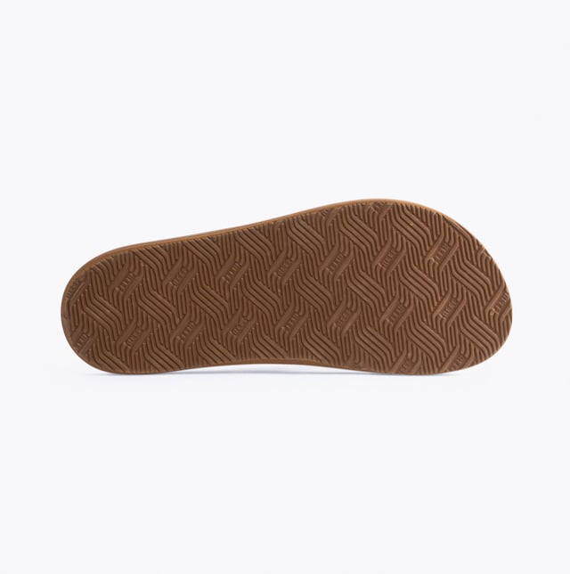 These men's flip-flops feature a synthetic upper, lightweight EVA sole, and breathable design. Ideal for casual wear, they offer comfort with a slip-on style and a round toe shape