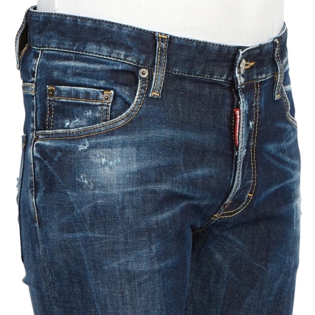 Estilo vaquero súper twinky, denim elástico 92 % algodón, 8 % elastano, bragueta de botones, corte ceñido con pernera cónica, detalle desgarrado. Hecho en Rumania, pantalones vaqueros azules.