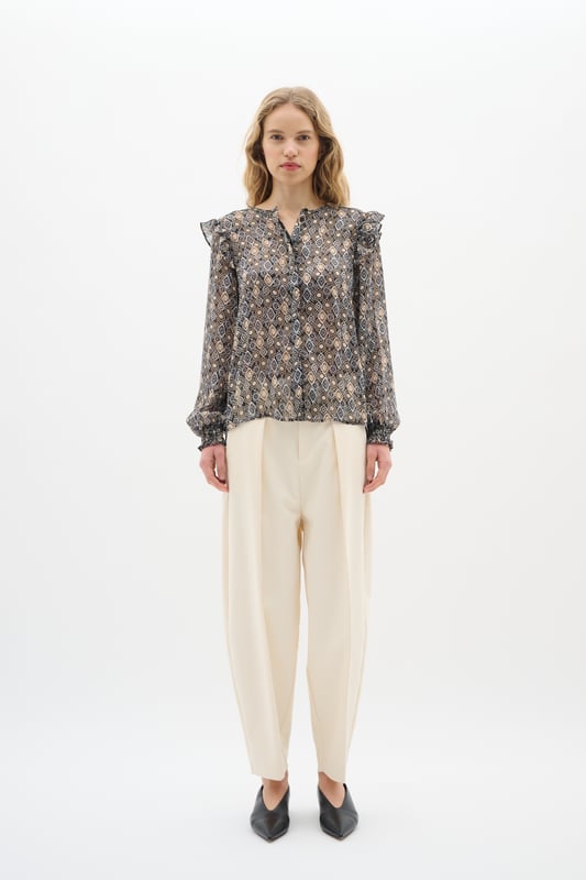 Regular fit,Lange mouwen  Wassen op 40°, niet bleken, niet in de droger drogen, koud strijken max. 110° C, Droogreiniging  100% Polyester