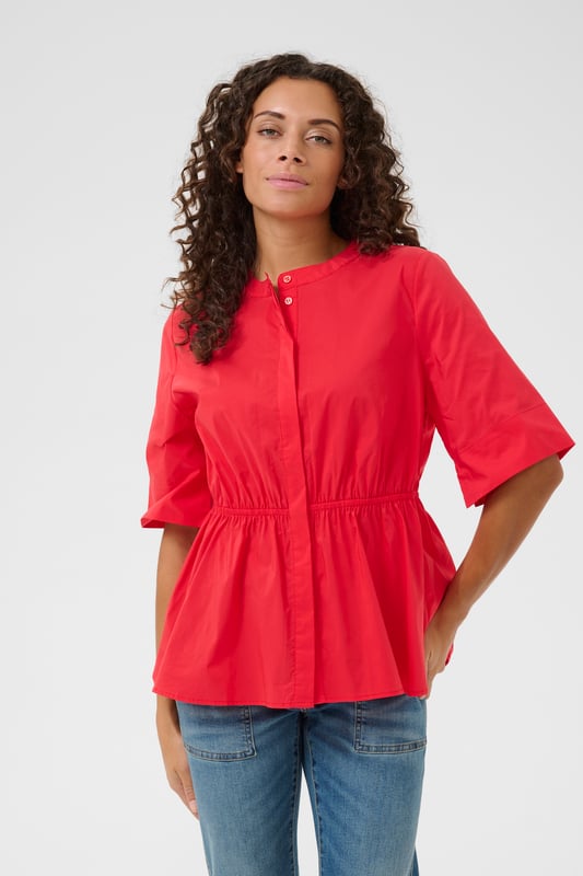 Feminine,Normale lengte,Boven elleboog  Fijne was 30°, niet bleken, niet in de droger drogen, Liggend laten drogen., koud strijken max. 110° C, Droogreiniging  65% Katoen,33% Polyester,2% Elastaan