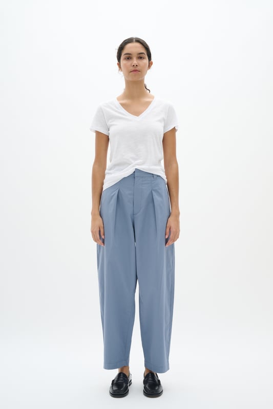 Regular fit,Korte mouwen  Fijne was 30°, niet bleken, niet in de droger drogen, Liggend laten drogen., koud strijken max. 110° C, Droogreiniging  60% Katoen,40% Modal