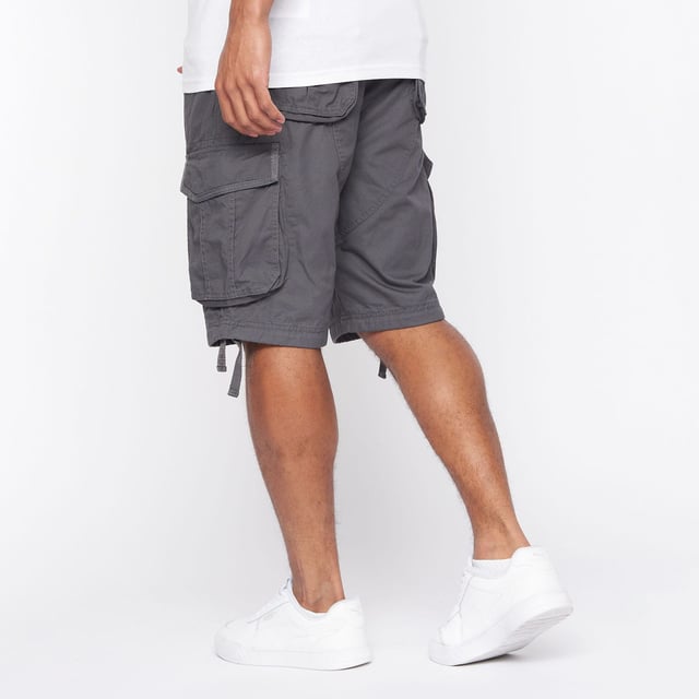 Mens Crosshatch Jamstar Cargo Shorts in charcoal- Zip fly and button fastening- Multi pocket construction with herringbone binding trim- 100% Cotton.  Machine washable.- Ref: CH2R122830AACH