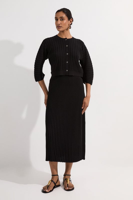 Pleated Rib Knitted Skirt