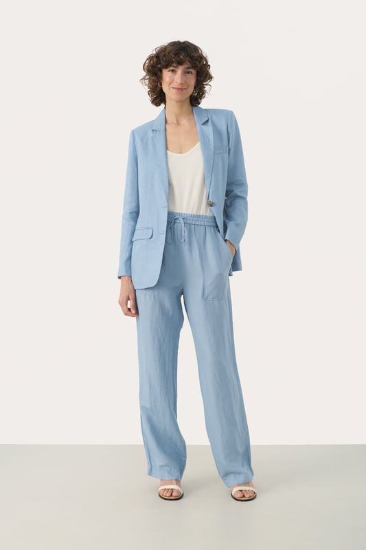 Casual fit,Regular taille,Lange lengte,Straight  Fijne was 30°, niet bleken, niet in de droger drogen, Druipnat ophangen in de schaduw, koud strijken max. 110° C, Droogreiniging  50% Linnen,50% Viscose (LENZING™ ECOVERO™)