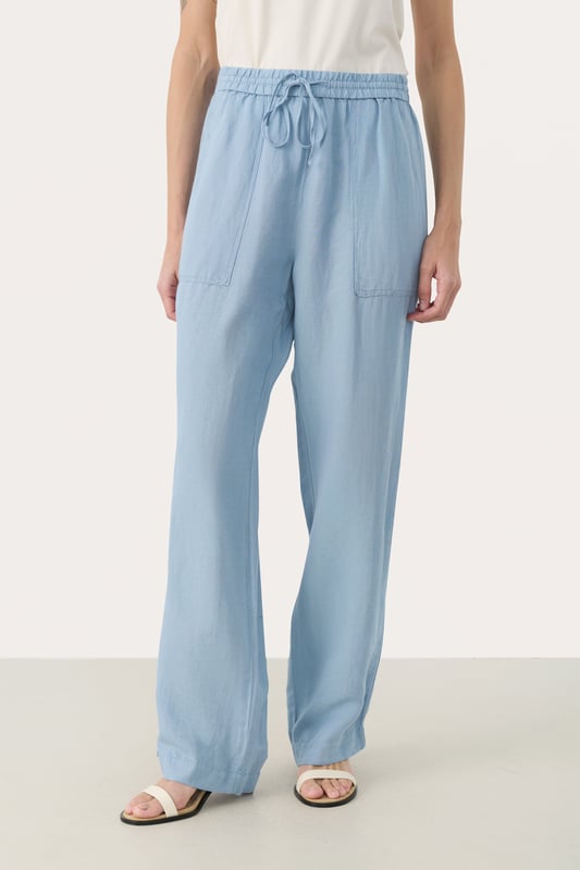 Casual fit,Regular taille,Lange lengte,Straight  Fijne was 30°, niet bleken, niet in de droger drogen, Druipnat ophangen in de schaduw, koud strijken max. 110° C, Droogreiniging  50% Linnen,50% Viscose (LENZING™ ECOVERO™)