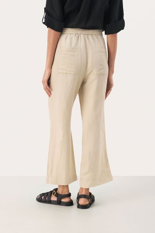 Easy fit,Comfort Taile,Über Knöchellänge,Weite leg  Schonwäsche 30°, Nicht bleichen, Nicht im Trockner trocknen, Tropnass aufhängen im Schatten, Kalt bügeln max. 110° C, Trockenreinigung  50% Leinen,50% Viskose (LENZING™ ECOVERO™)