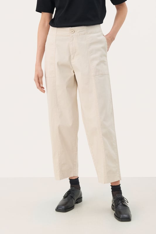 Contemporary fit,Normale Passform,Über Knöchellänge,Tapered  30° waschbar, Nicht bleichen, Nicht im Trockner trocknen, Tropnass aufhängen im Schatten, Warm bügeln max. 150° C, Professionelle Reinigung.  98% Baumwolle,2% Elasthan