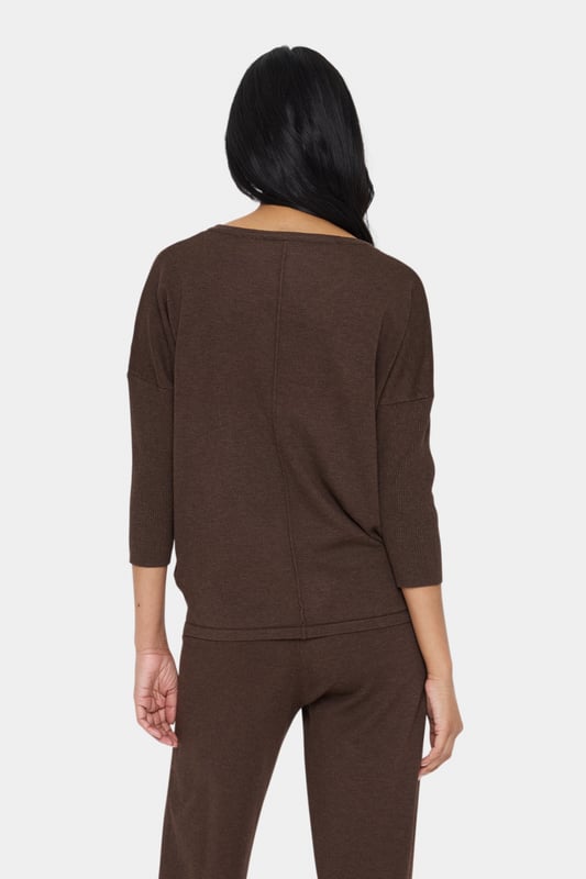 Casual fit,3/4 Ärmel  Schonwäsche 30°, Nicht bleichen, Nicht im Trockner trocknen, Liegend trocken., Kalt bügeln max. 110° C, Professionelle Reinigung.  80% Viskose,20% Polyamid