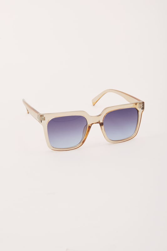 100% Polycarbonate