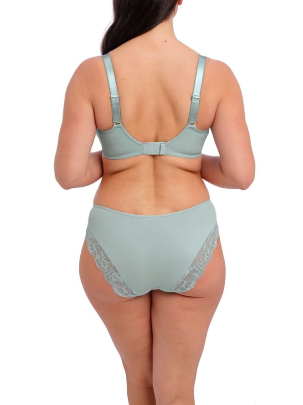 Fantasie Reflect Moulded Spacer Bra. Underwired for additional comfort. The product is recommended for hand wash only.