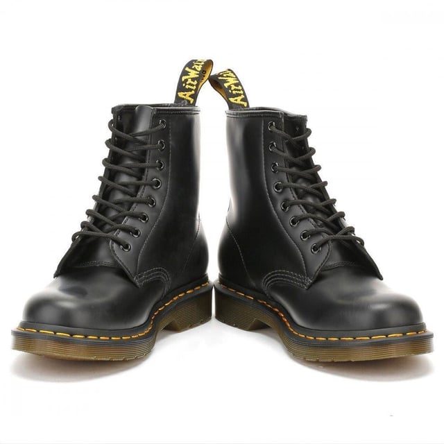 Crafted from a quality black leather upper and finished with a glossy sheen for a smarter look, these are boots that can be easily cleaned and polished. Complete with Dr. Martens signature yellow welt stitching and branding.