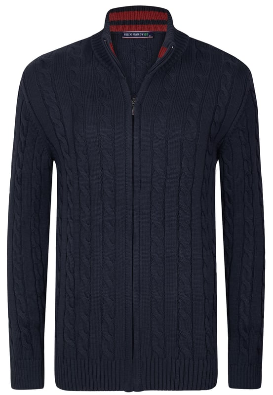 Der Herren-Stehkragenpullover mit Zopfmuster von Felix Hardy vereint Stil und Komfort mühelos. Das Zopfmuster verleiht einen klassischen Touch und spiegelt Felix Hardys Engagement für hochwertige Handwerkskunst und zeitgenössisches Design wider. Ideal für den täglichen Gebrauch, bietet dieser Pullover sowohl Wärme als auch Atmungsaktivität und eignet sich hervorragend für Lagenlooks bei kühlerem Wetter oder in Übergangszeiten. Der Stehkragen verstärkt das anspruchsvolle Erscheinungsbild und ist perfekt für verschiedene Anlässe, von legeren Ausflügen bis hin zu gehobeneren Veranstaltungen. Kombinieren Sie ihn mit Jeans oder Chinos für ein smart-casual Ensemble oder tragen Sie ihn über einem Hemd für zusätzliche Wärme und Stil. Erhältlich in verschiedenen Farben, um unterschiedliche Vorlieben zu erfüllen, und pflegeleicht durch maschinenwaschbare Eigenschaften.