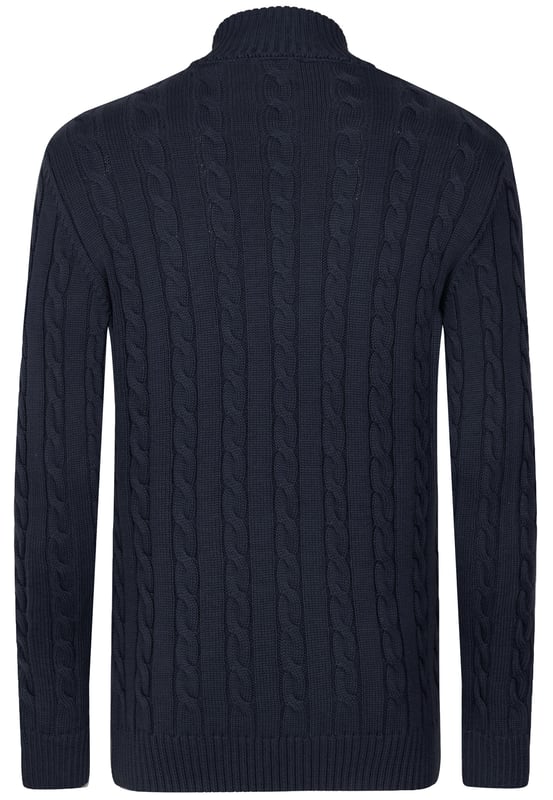 Der Herren-Stehkragenpullover mit Zopfmuster von Felix Hardy vereint Stil und Komfort mühelos. Das Zopfmuster verleiht einen klassischen Touch und spiegelt Felix Hardys Engagement für hochwertige Handwerkskunst und zeitgenössisches Design wider. Ideal für den täglichen Gebrauch, bietet dieser Pullover sowohl Wärme als auch Atmungsaktivität und eignet sich hervorragend für Lagenlooks bei kühlerem Wetter oder in Übergangszeiten. Der Stehkragen verstärkt das anspruchsvolle Erscheinungsbild und ist perfekt für verschiedene Anlässe, von legeren Ausflügen bis hin zu gehobeneren Veranstaltungen. Kombinieren Sie ihn mit Jeans oder Chinos für ein smart-casual Ensemble oder tragen Sie ihn über einem Hemd für zusätzliche Wärme und Stil. Erhältlich in verschiedenen Farben, um unterschiedliche Vorlieben zu erfüllen, und pflegeleicht durch maschinenwaschbare Eigenschaften.