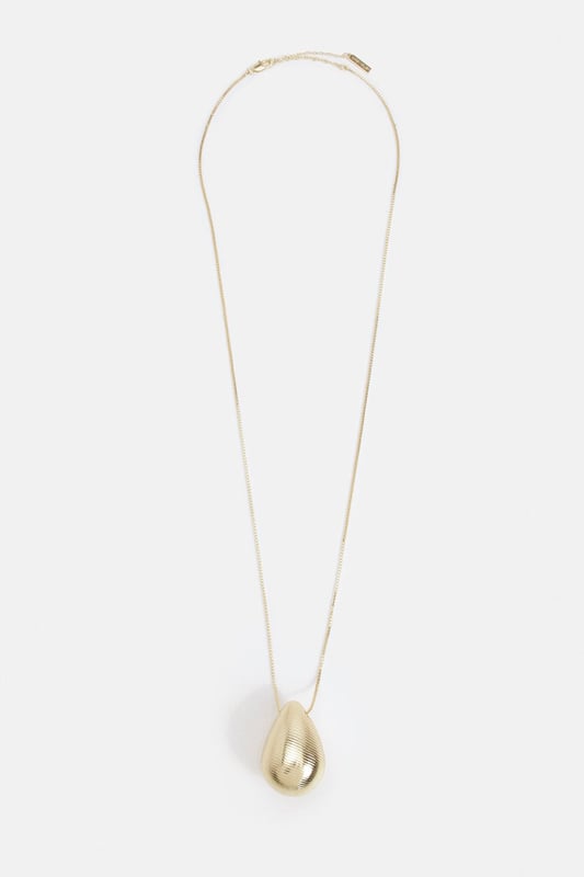 Pearl Detail Drop Necklace