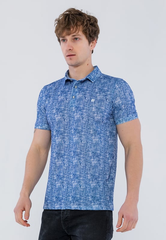 Entdecken Sie den Inbegriff modernen Stils mit der Felix Hardy Polo-T-Shirt-Kollektion. Aus hochwertigen Materialien gefertigt, verkörpert jedes Poloshirt eine Mischung aus Raffinesse und Komfort. Diese Hemden, die als Grundnahrungsmittel in der Garderobe stilvoller Individuen konzipiert sind, bestehen aus hochwertiger Baumwolle und anderen natürlichen Stoffen und sorgen für ganztägigen Komfort. Elegante Details und akribische Handwerkskunst spiegeln Felix Hardys Engagement für Handwerkskunst und Design wider. Geeignet sowohl für den Alltag als auch für besondere Anlässe, verbinden diese Poloshirts mühelos Stil und Komfort. Die Felix Hardy Polo-T-Shirt-Kollektion bietet Optionen, die den Geschmack und die Vorlieben jedes Einzelnen widerspiegeln und seinen einzigartigen Stil zum Ausdruck bringen.