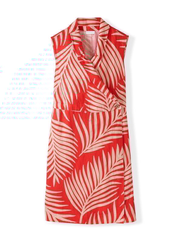 This wrap dress features a shawl collar neckline with adjustable self-ties at the back for a custom fit. Knee-length and sleeveless with practical side-seam pockets, it combines easy style with versatility.