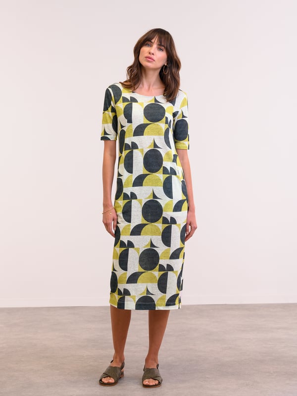 Designed to slip on effortlessly with a flattering fit that feels custom made, this short-sleeved dress is crafted in linen blended with cotton for an airy, lightweight feel that's perfect on warmer days.Complete with side pockets and a wide, scooped neckline, it features buttons through the upper back and a slit at the rear hem. Style it with casual high-top trainers and a denim jacket for a laid-back look you'll love.
