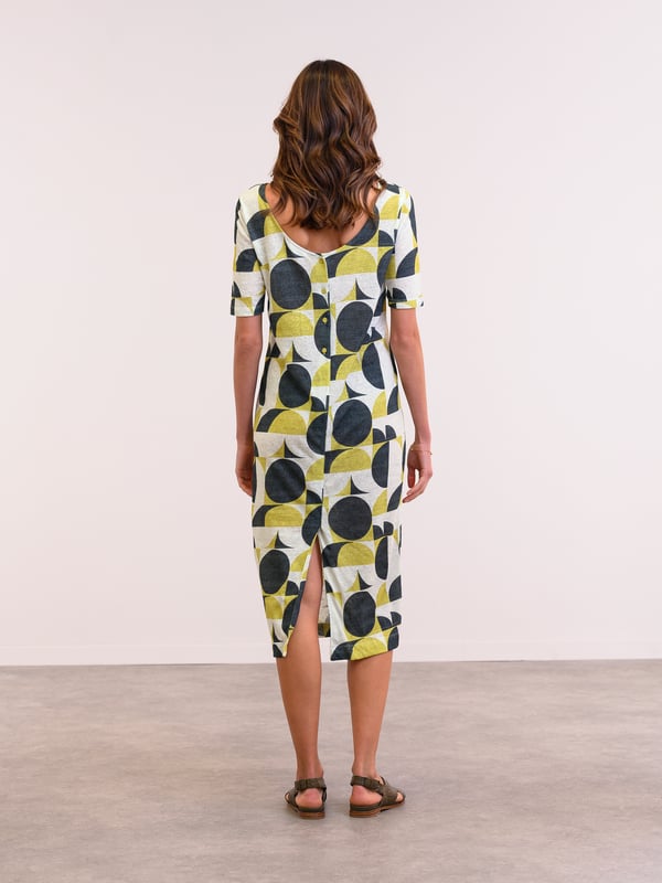 Designed to slip on effortlessly with a flattering fit that feels custom made, this short-sleeved dress is crafted in linen blended with cotton for an airy, lightweight feel that's perfect on warmer days.Complete with side pockets and a wide, scooped neckline, it features buttons through the upper back and a slit at the rear hem. Style it with casual high-top trainers and a denim jacket for a laid-back look you'll love.