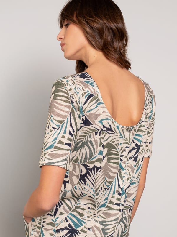 Designed to slip on effortlessly with a flattering fit that feels custom made, this short-sleeved dress is crafted in linen blended with cotton for an airy, lightweight feel that's perfect on warmer days.Complete with side pockets and a wide, scooped neckline, it features buttons through the upper back and a slit at the rear hem. Style it with casual high-top trainers and a denim jacket for a laid-back look you'll love.