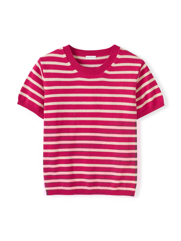Featuring a classic crew neckline, this T-shirt showcases a straight fit with a striped pattern. The ribbed collar, cuffs, and hem add structure, making it a versatile piece for casual outfits.