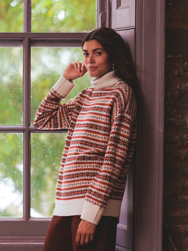 This jumper has been expertly dyed and spun in Europe, it's cut to a neater fit which works so well with the chunky knit. The classic Fair Isle motif plays around the seamless yoke and is mirrored at the hemline for a balanced effect that's right at home with your most loved worn denim.