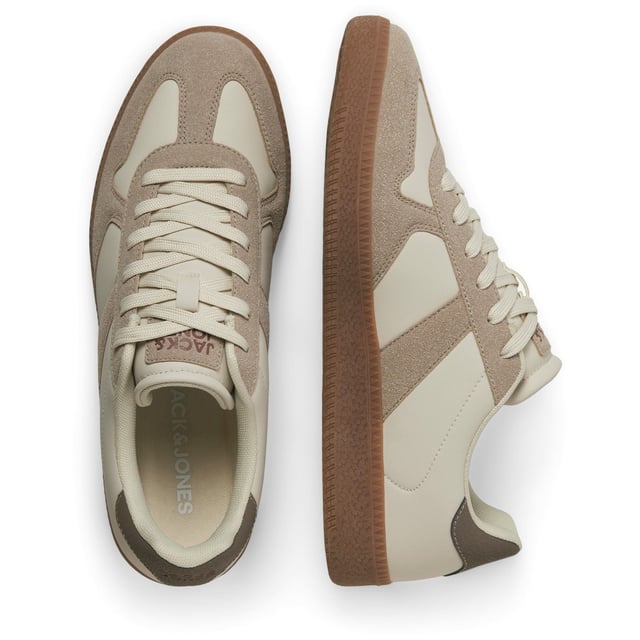 Jack & Jones Valencia Polyurethane Men's Fog Savannah Tan Trainers Complete your outfit with cool footwear easy to match with your wardrobe favourites and get ready for anything from everyday activities to weekend outings