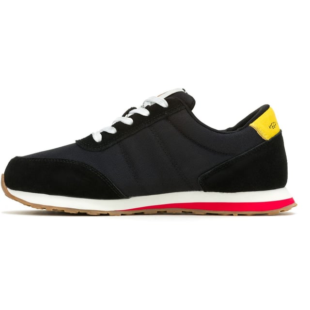 Hush Puppies SEVENTY8 Peanuts Leder Damen Peanut Sneakers Die Hush Puppies x Peanuts Kollektion vereint zwei geliebte Hunde für eine ultra-niedliche Zusammenarbeit. Mit dem ganztägigen Komfort von Hush Puppies und der positiven Ausstrahlung, die Snoopy vermittelt, werden dir diese Schuhe jederzeit einen kleinen Aufmunterer bieten, wenn du es brauchst.