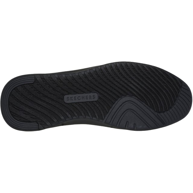 Elevate your wardrobe and look sharp with the comfortably versatile Skechers Court Break - Suit Sneaker. This lace-up features a synthetic duraleather upper with fixed stretch laces and a cushioned Skechers Air-Cooled Memory Foam comfort insole.