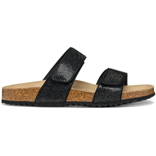 Brionia R is een comfortabele ademende sandaal met twee banden voor vrouwen, vol met ontspannen hedendaagse stijl. Het is gemaakt van glinsterend microvezel en is de perfecte manier om ontspannen stadsoutfits te verfraaien.
