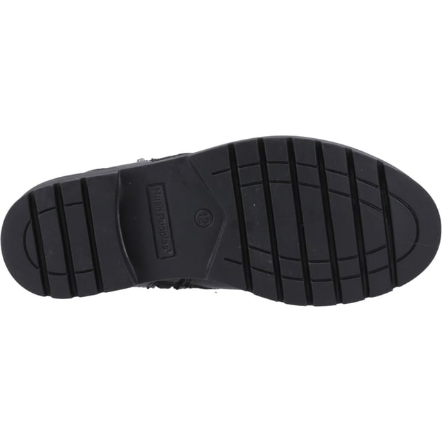Featuring a chunky hardwearing sole and side zip fastening the Liana has a quality leather upper and our Custom Fit insoles for a stylish and comfy fit